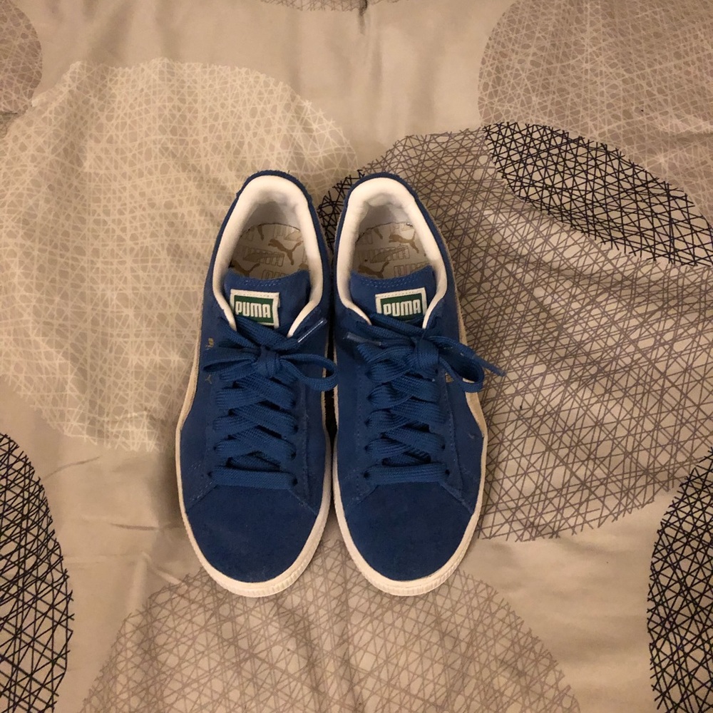 Puma sneakers
